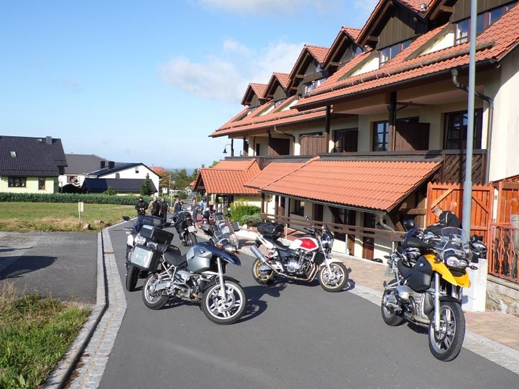 Berggasthof & Hotel Kranich, Hinterrod Eisfeld Dış mekan fotoğraf