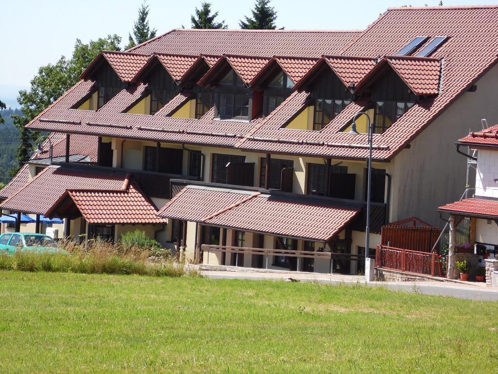 Berggasthof & Hotel Kranich, Hinterrod Eisfeld Dış mekan fotoğraf