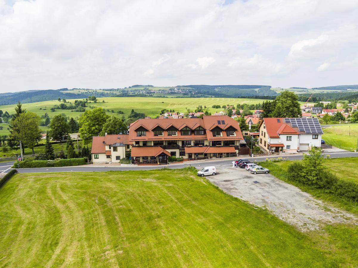 Berggasthof & Hotel Kranich, Hinterrod Eisfeld Dış mekan fotoğraf